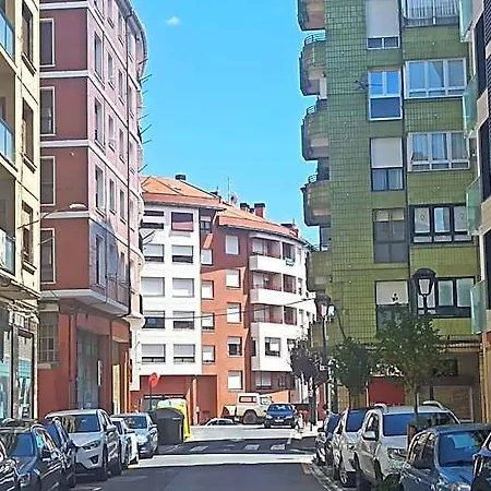 Ohana, Centrico-wifi-ascensor-parking Privado Free 4*