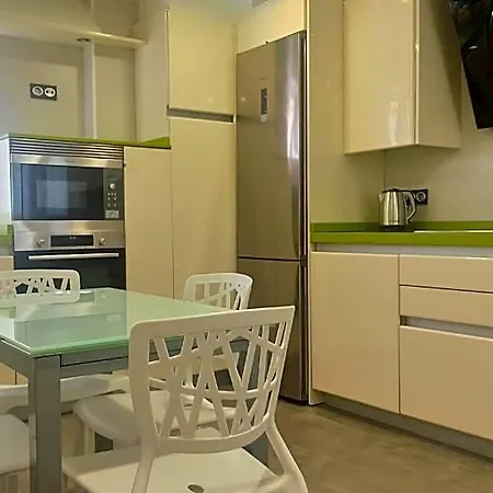 Ohana, Centrico-wifi-ascensor-parking Privado Free Otel Bermeo